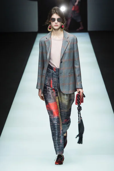 Look 23